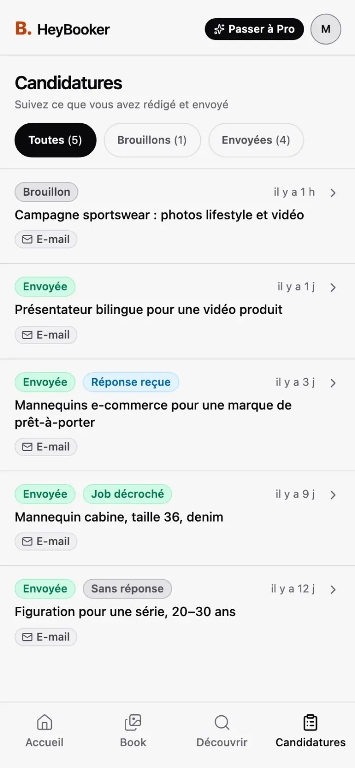 L’onglet Candidatures : un brouillon et quatre candidatures envoyées, marquées réponse reçue, job décroché ou sans réponse.